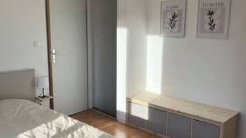 Reisbedje, gratis wifi, beddengoed