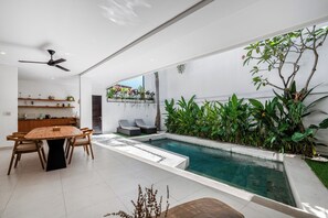 Villa de diseño, 2 habitaciones, piscina privada | Piscina privada