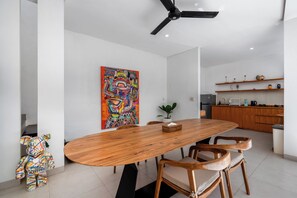 Design Villa, 2 Bedrooms, Private Pool | In-room dining - L'Angelo Villa Canggu (Canggu)