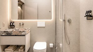 Superior Suite, City View | ห้องน้ำ