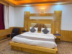 Deluxe Room - The White Rain Cottage (Manali)
