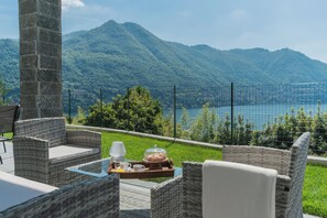 Appartamento (2 Bedrooms) | Terrazza/patio