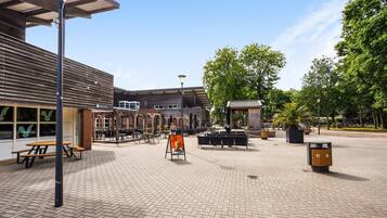 Buiten dineren