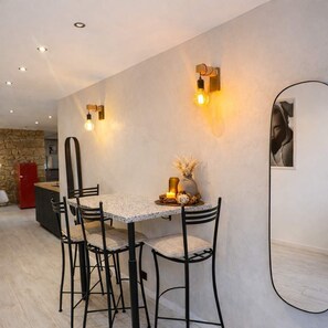 Dining - Art Loft # Design - Near Croisette | Beaches - A/C (Cannes)