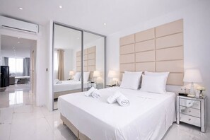 Iron/ironing board, travel cot, WiFi, bed sheets - Modern Maubourg # Chic Design - Croisette - Beach (Cannes)