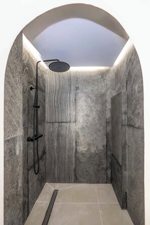 Dusche, Haartrockner