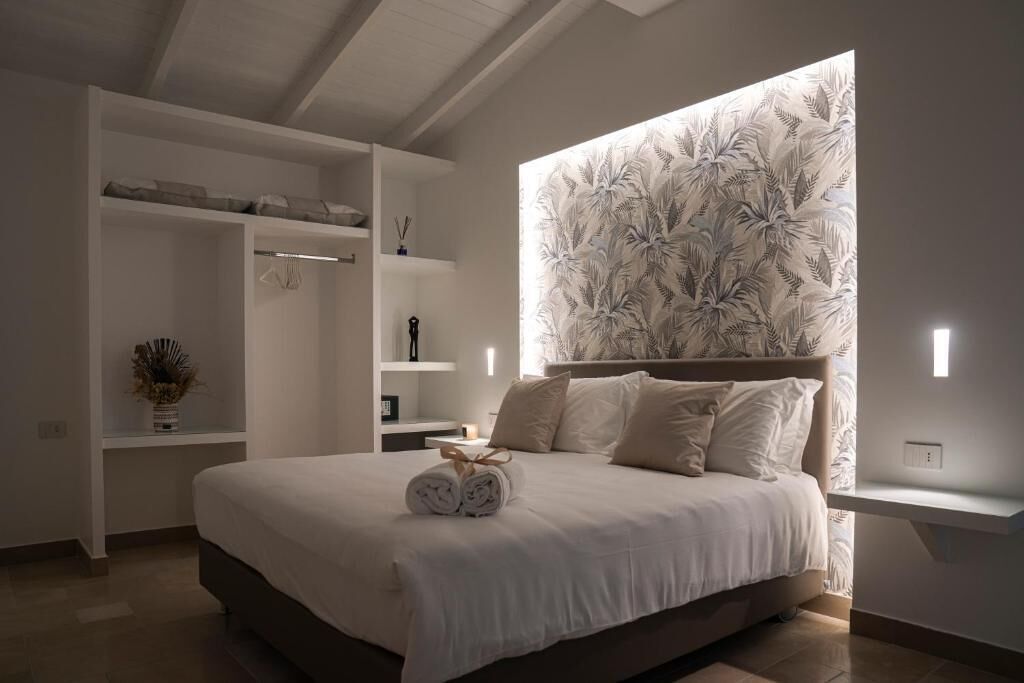 Quarto casal luxo, vista para o pátio | Cofres nos quartos, quartos à prova de som