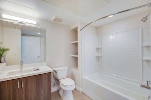 Exclusive Condo, 2 Bedrooms | Bathroom | Combined shower/tub, free toiletries, hair dryer, towels - Realm (Menlo Park)