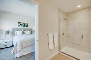 Exclusive Condo, 2 Bedrooms | Individually decorated, individually furnished, desk, laptop workspace