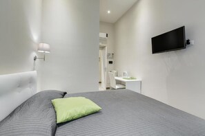 Room - Vrbo Property (Roma)