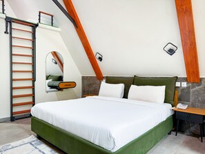 Deluxe Cottage, River View | Free WiFi - Roameo Resorts (Sharda)