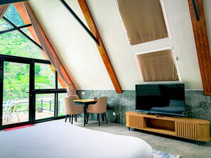 Deluxe Cottage, River View | Free WiFi - Roameo Resorts (Sharda)