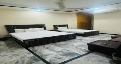 New Palace Guest House