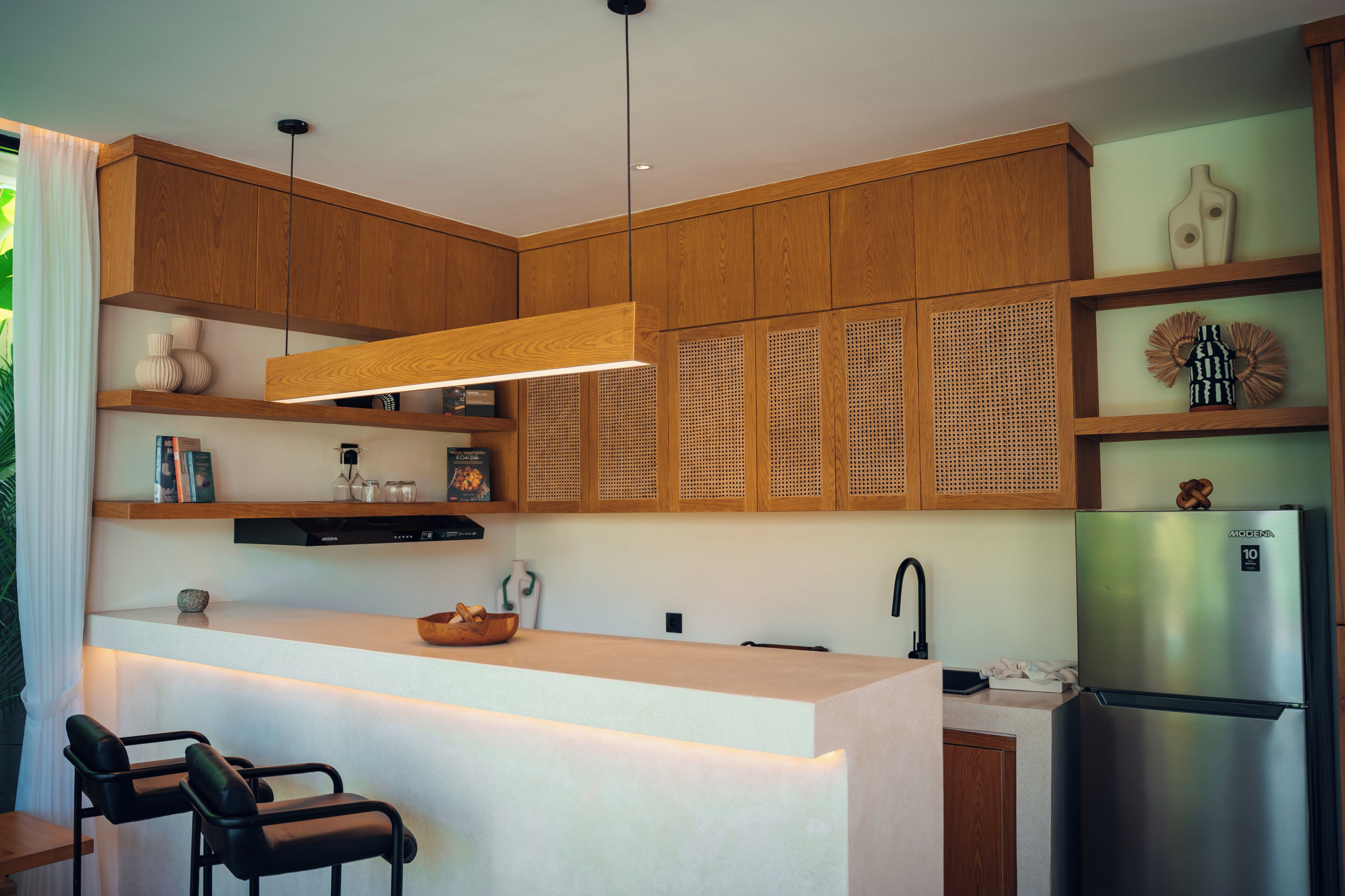 Full-sized fridge, dishwasher, espresso maker, coffee/tea maker