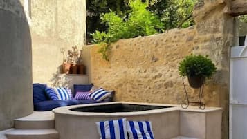 Deluxe House, Patio, Garden View | Terrace/patio