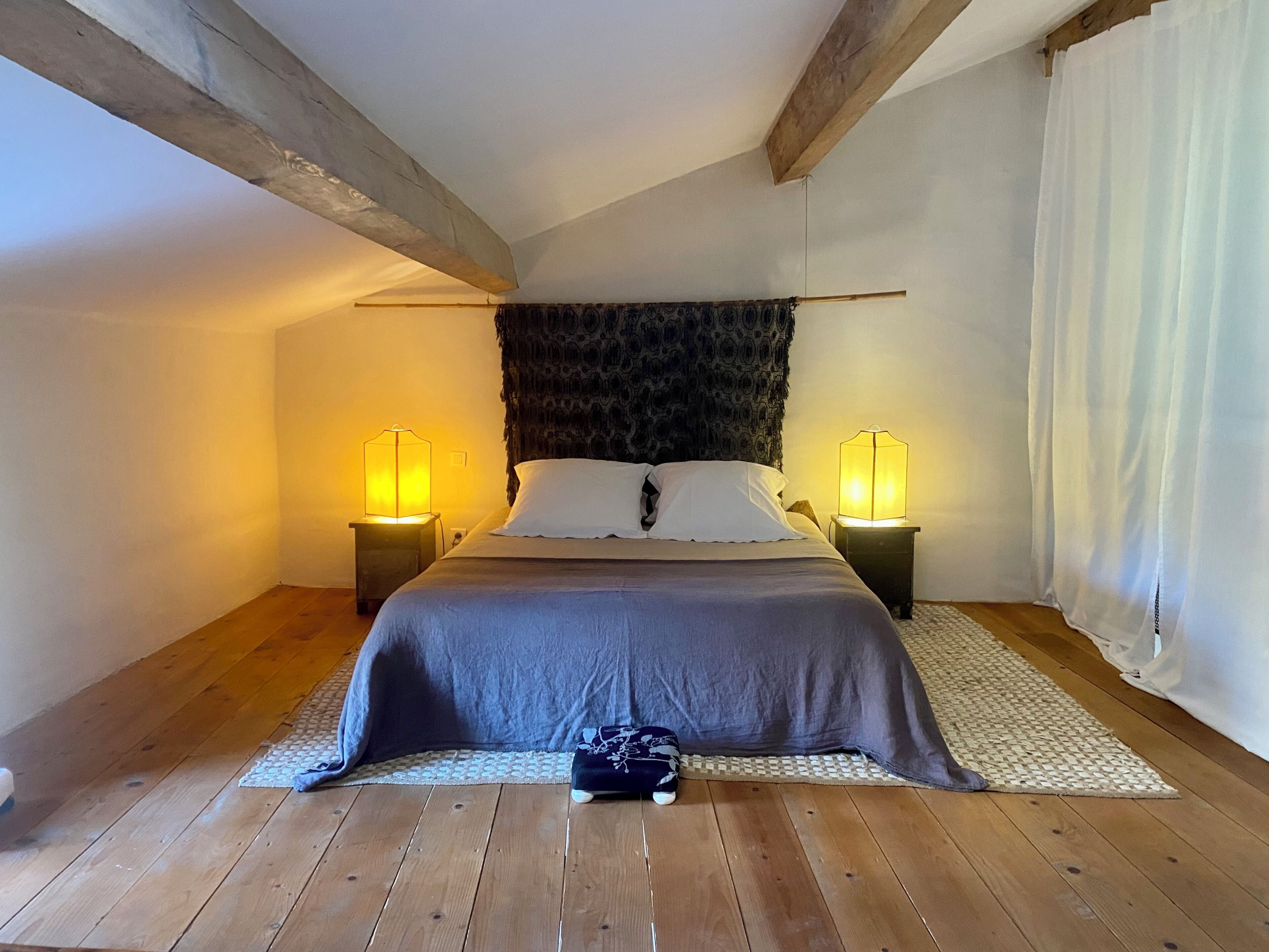 Hus - udsigt til have | Individuelt design, individuel indretning, gratis Wi-Fi