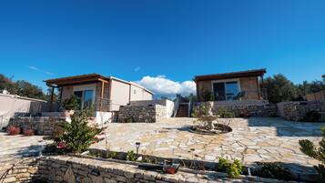 Two Bedroom Apartment with Sea view | Exterior