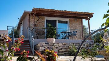 Two Bedroom Apartment with Sea view | Exterior