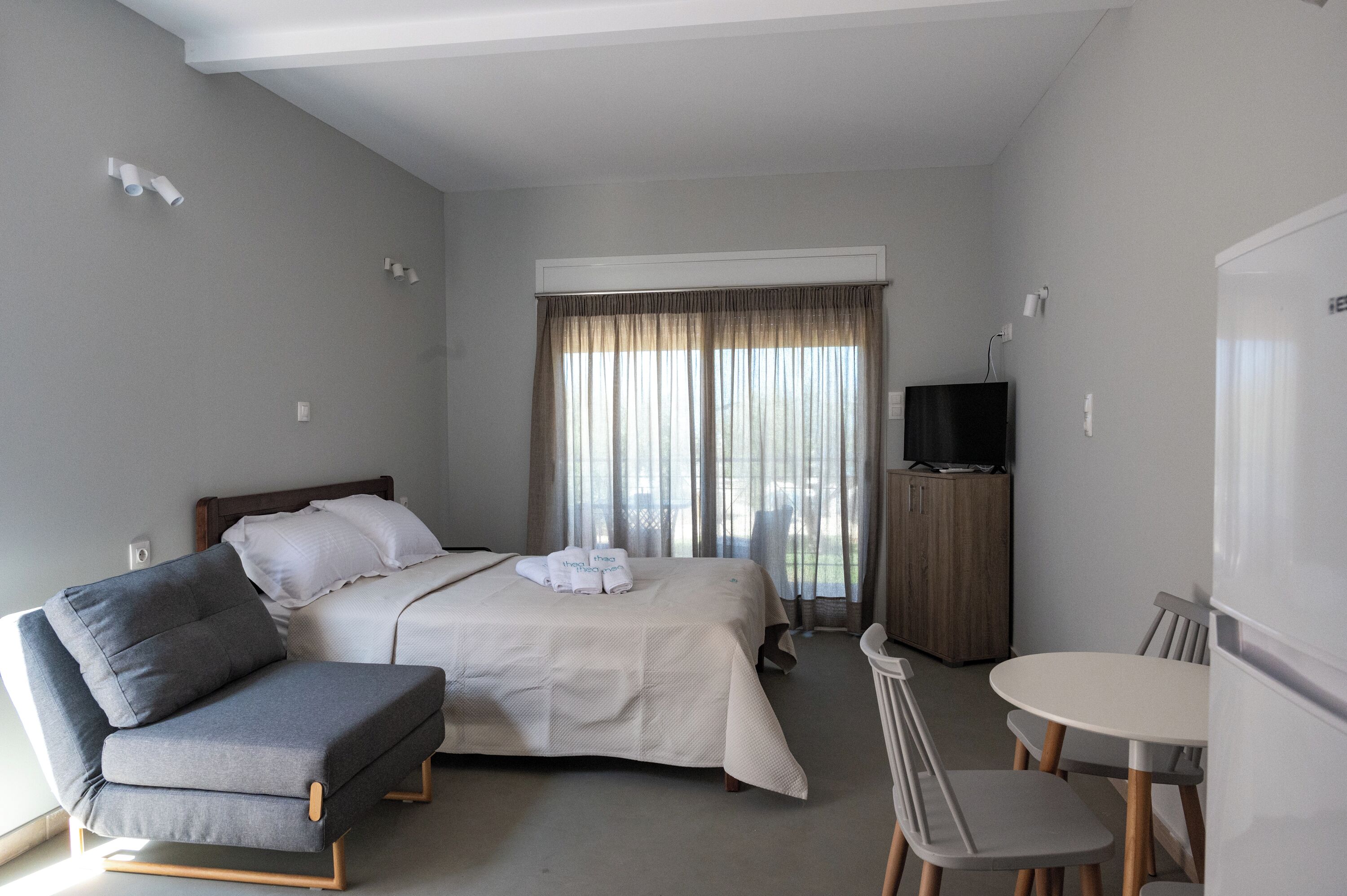 Cozy Double Studio with Sea view | Safe på rommet og wi-fi (inkludert)