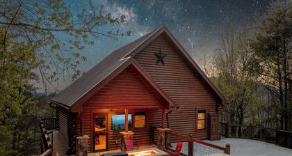 Stunning 3BD Cabin w/ Hot Tub +FirePit +Mntn VIEWS