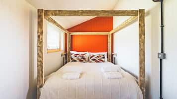 2 bedrooms