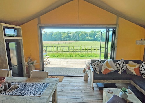 2 bedroom accommodation in Alresford