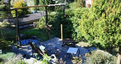 Vacation home Saxony in the Harthau district in a quiet residential area on the edge of the forest