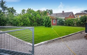 Property grounds - Awesome home in Sölvesborg with WiFi (Sölvesborg)