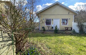 Exterior - 1 bedroom cozy home in Färjestaden (Färjestaden)