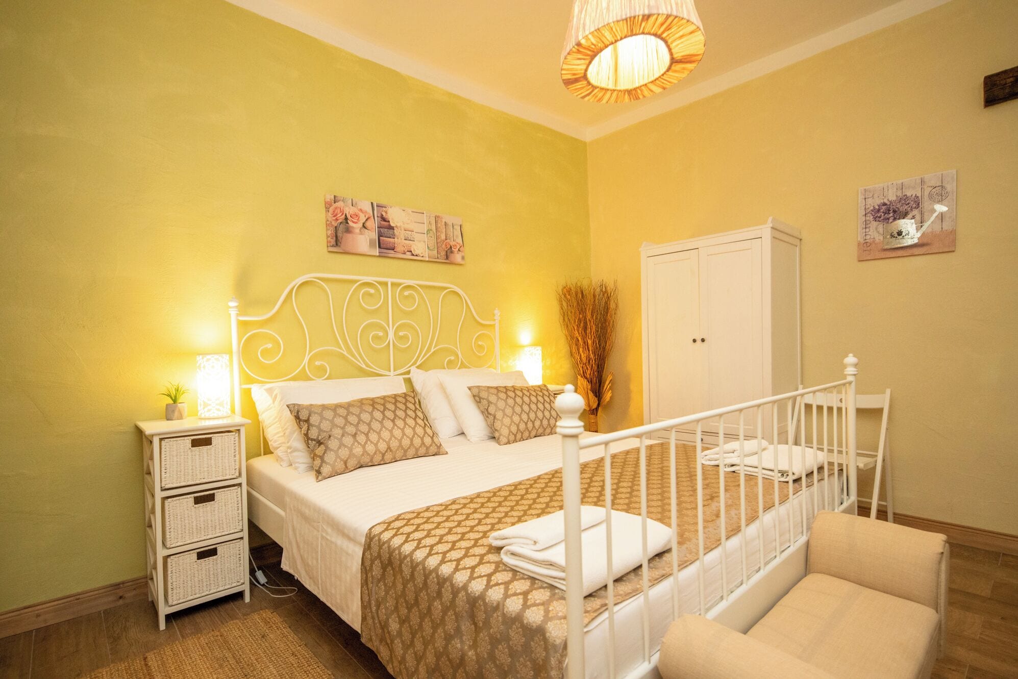 In-room safe, blackout curtains, iron/ironing board, free WiFi