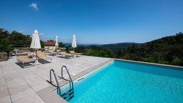 Monolocale comfort, vista piscina | Piscina | Piscina stagionale all'aperto