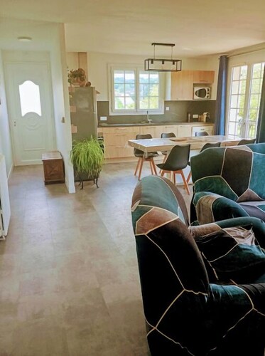 Charming house with swimming pool in the heart of Périgord Noir (LE BUGUE 24260)