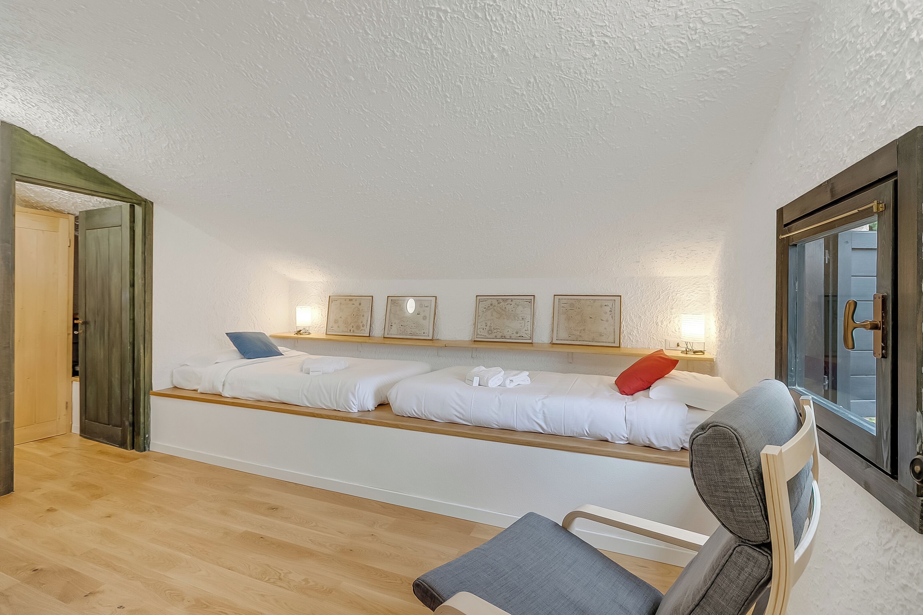 Family Townhome, Multiple Bedrooms, 2 Bathrooms, Mountainside (Oasi Nel Parco With Pool) | 3 bedrooms, free WiFi, bed sheets