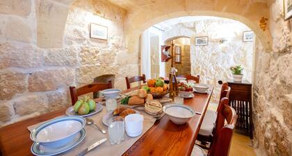 Il-Mohba Holiday Home