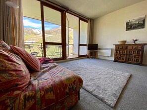 Living area - Large, bright apartment at the foot of the slopes (Villarembert)