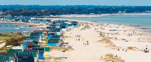 Una playa cerca