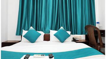 Kamar Eksekutif, AC | Seprai antialergi, meja kerja, kedap suara, dan Wi-Fi gratis