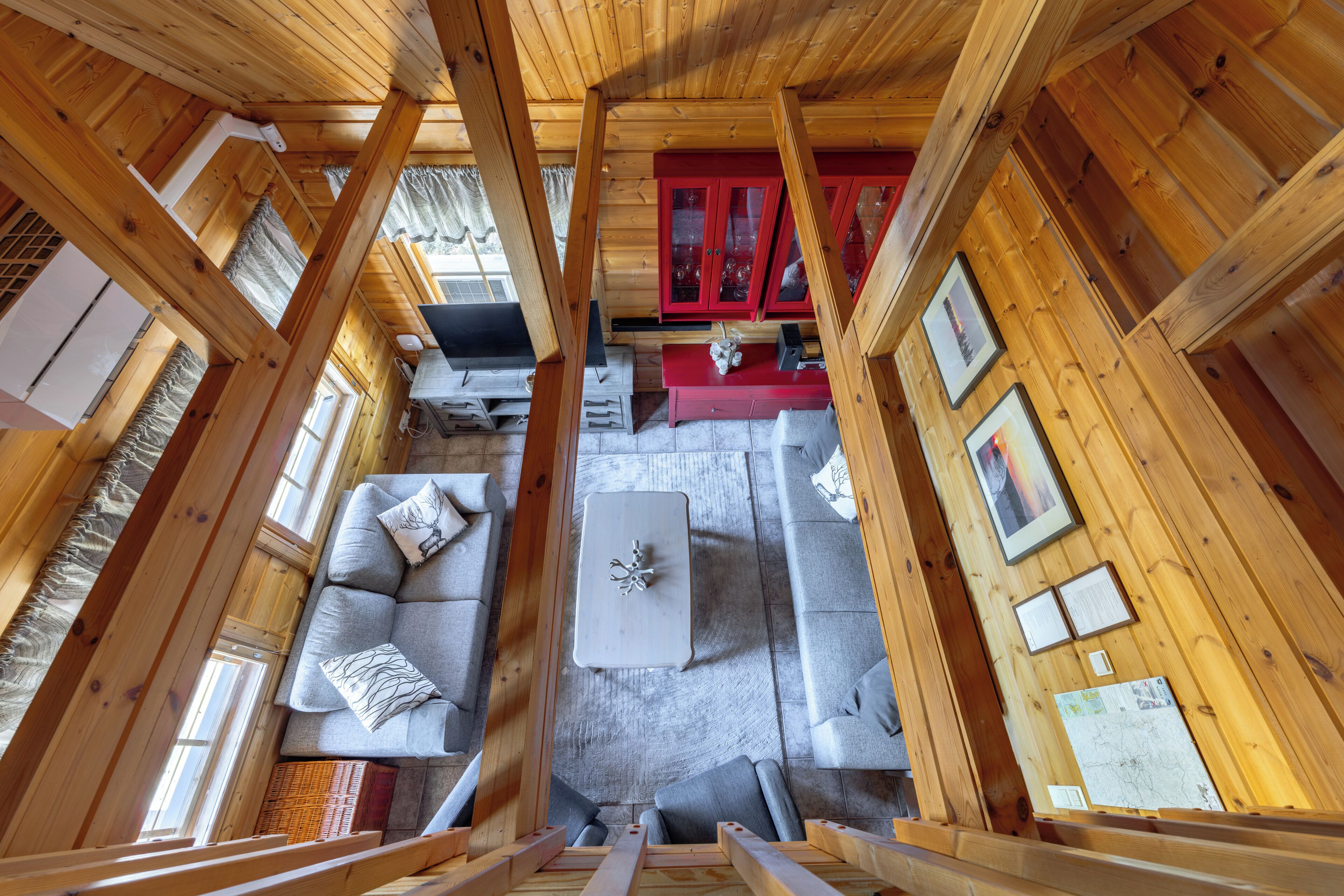 Cabin, 2 Bedrooms, Slope side | Living area | 50-inch Smart TV with cable channels, fireplace