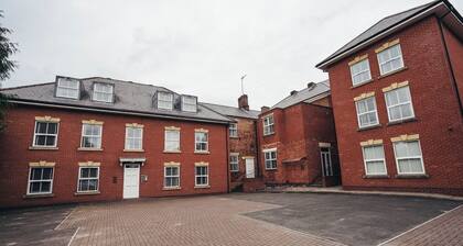 Dalby House Apartments
