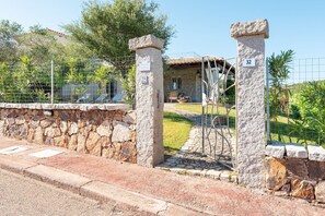 Property grounds - Villa Luciva by Klodge - Pool escape in San Teodoro (San Teodoro)