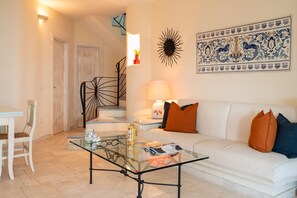 TV - Villa Luciva by Klodge - Pool escape in San Teodoro (San Teodoro)
