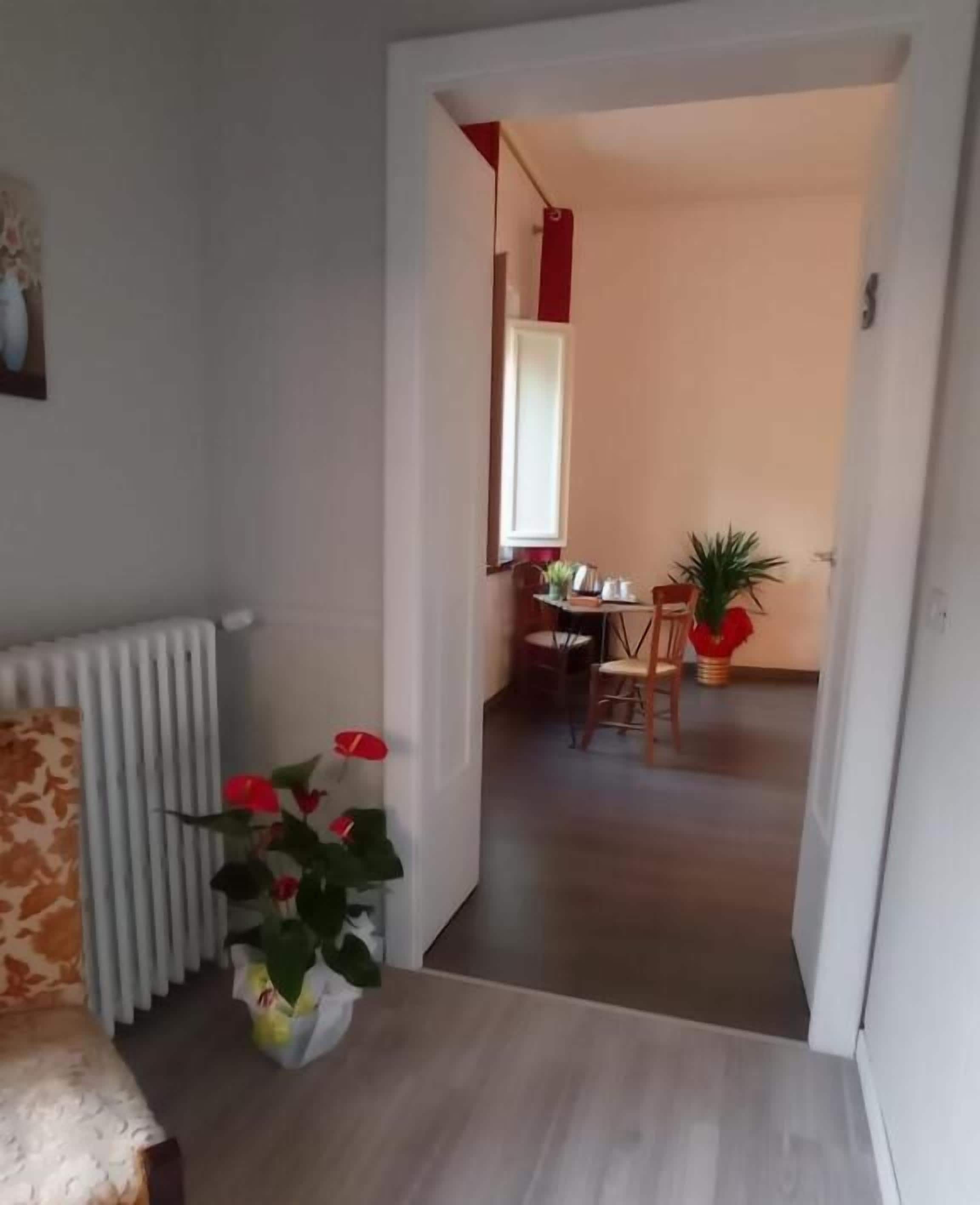 Chambre Double Supérieure, balcon, vue ville | Intérieur