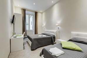 Room - Vrbo Property (Roma)