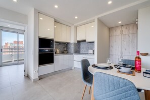 Fridge, microwave, oven, dishwasher - [Algarve] - T1 Três Castelos (Portimão)