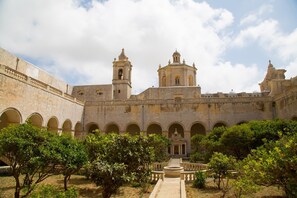 Unclassified image, 5 of 41, button - Dar Sara Holiday Gozitan Home (Victoria)