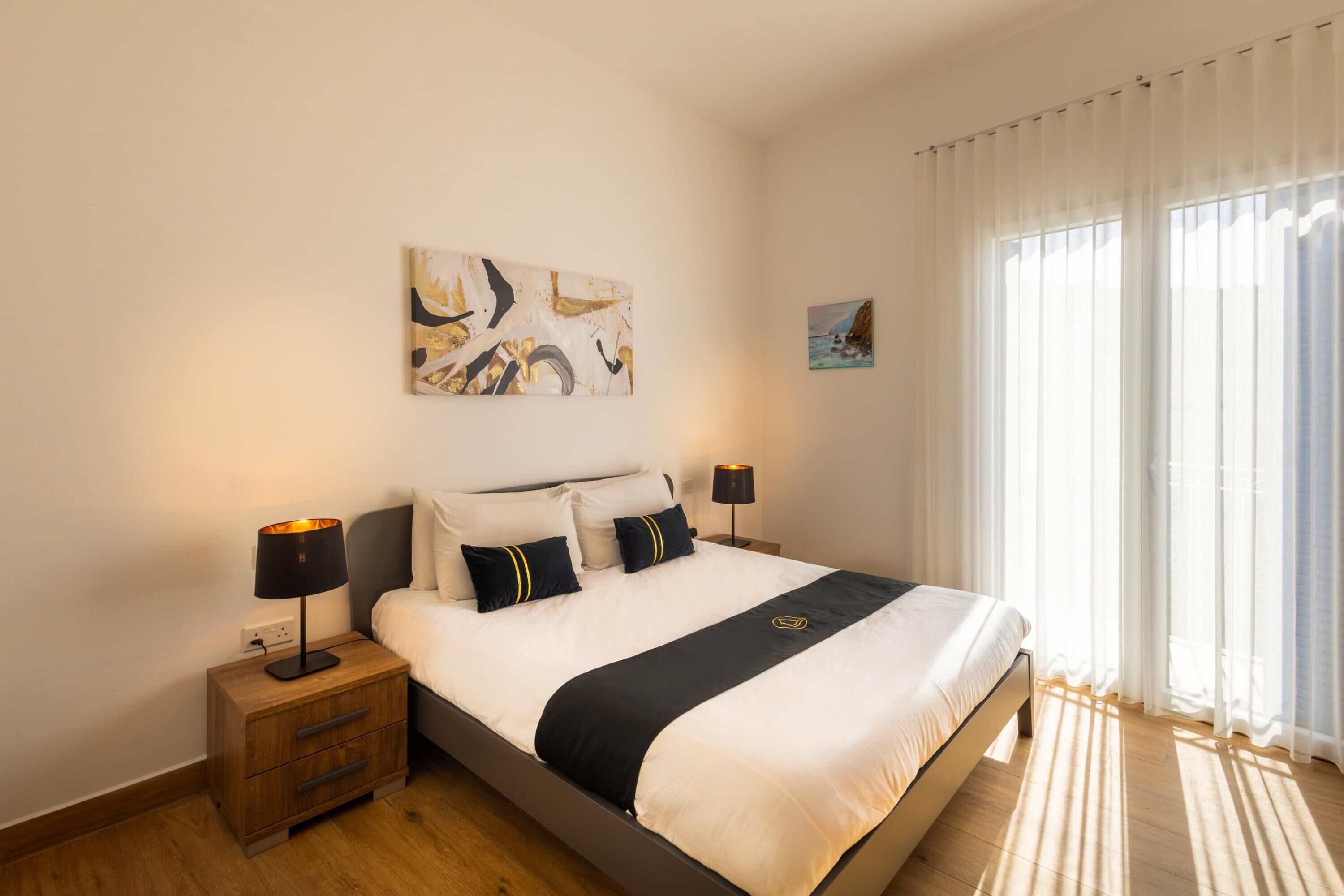 4 bedrooms, free WiFi, bed sheets