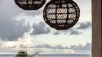 Superior Apartment, Lanai, Sea View | Outdoor dining