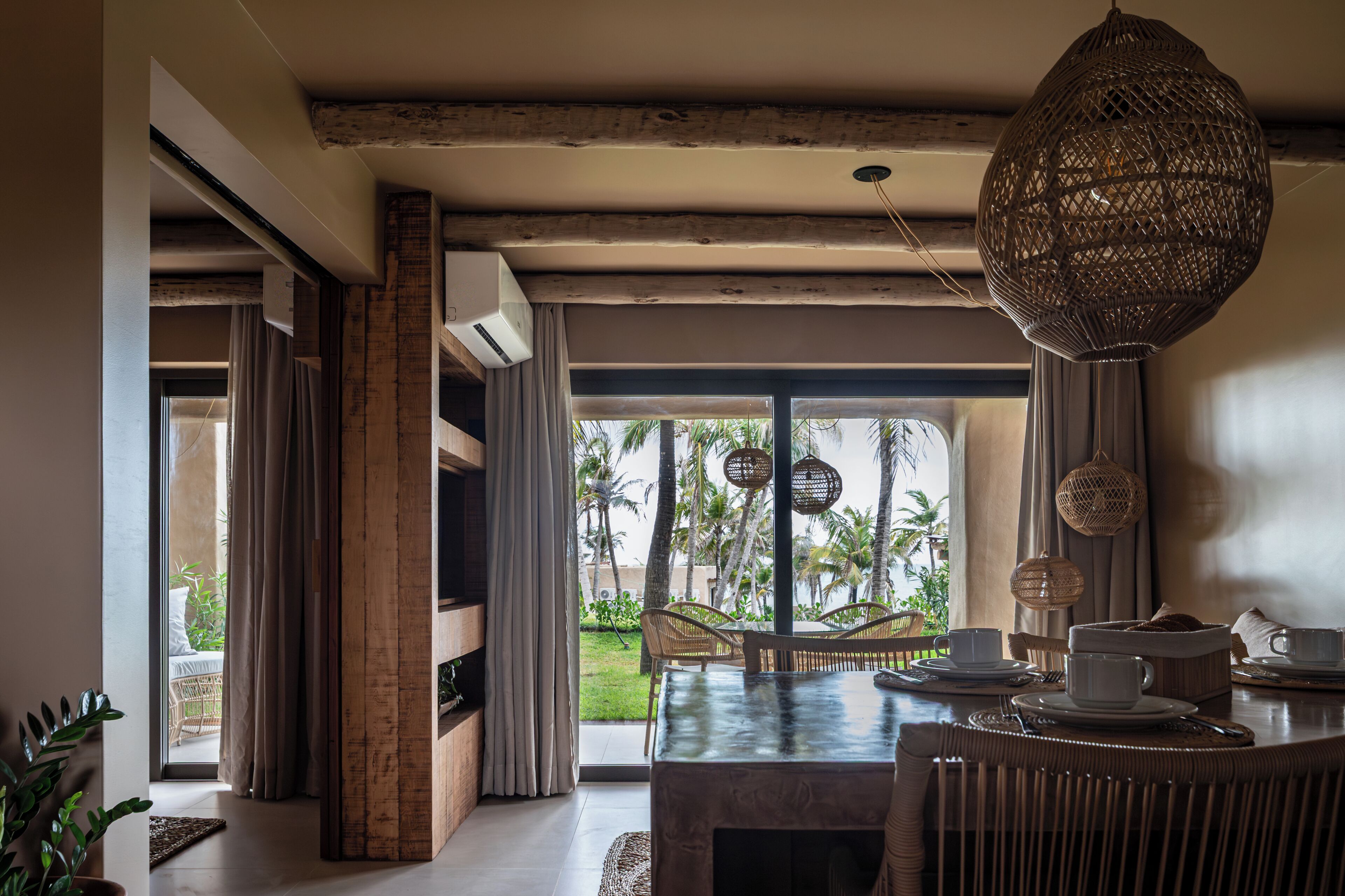Apartamento familiar, lanai, vistas al jardín | Interior