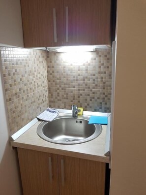 Estudio, patio | Baño