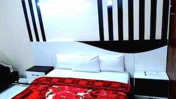 Standard Room | Iron/ironing board, free WiFi